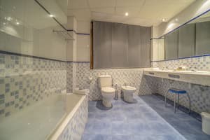 thumbnail: Bathroom