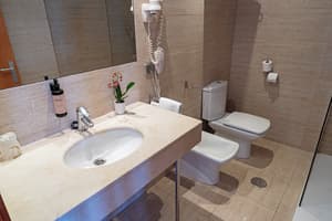 thumbnail: Bathroom
