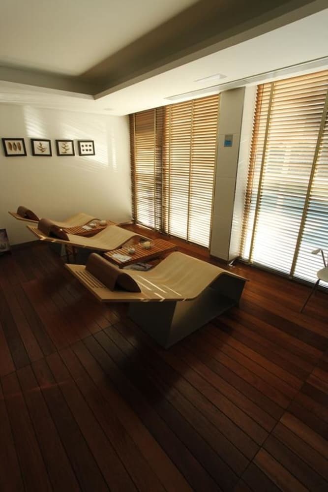 Treatment room