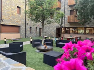 thumbnail: Terrace/patio