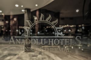 thumbnail: Exterior detail