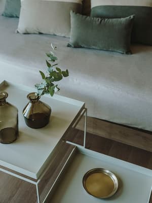 thumbnail: Interior detail