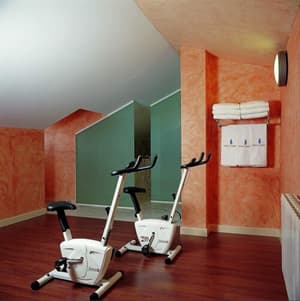 thumbnail: Gym