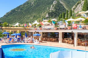 thumbnail: Poolside bar