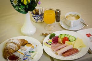thumbnail: Coffee service