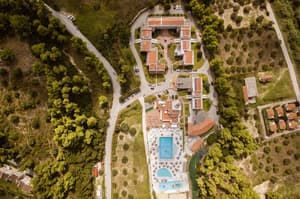 thumbnail: Front of property