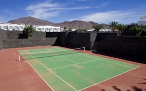 thumbnail: Tennis court