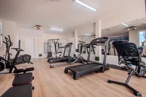 thumbnail: Gym
