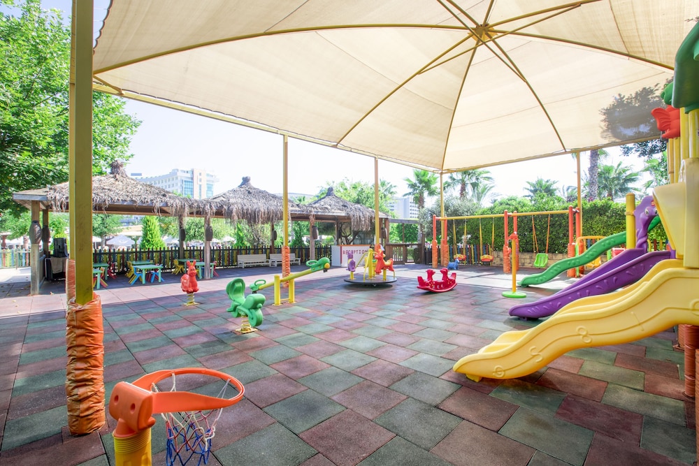 Children's play area - outdoor