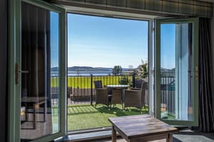 thumbnail: Balcony view