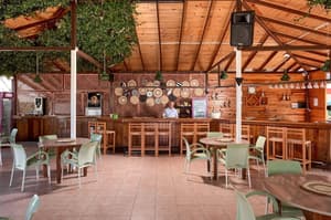 thumbnail: Dining