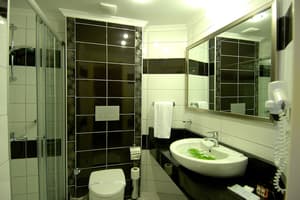 thumbnail: Bathroom