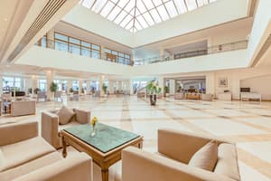 thumbnail: Interior entrance