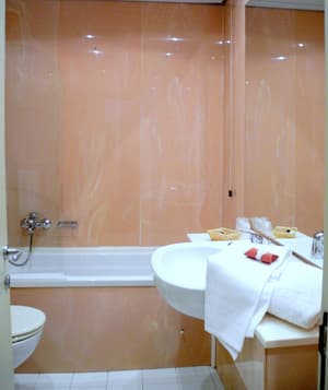 thumbnail: Bathroom
