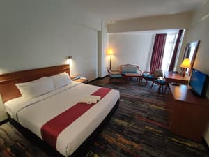 thumbnail: Room