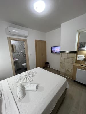 thumbnail: Room