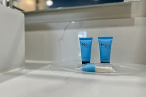 thumbnail: Bathroom amenities