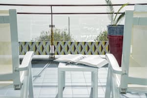 thumbnail: Balcony view