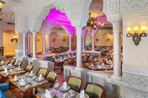 thumbnail: Restaurant