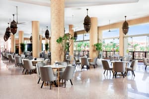 thumbnail: Bar (on property)