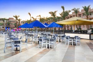thumbnail: Bar (on property)