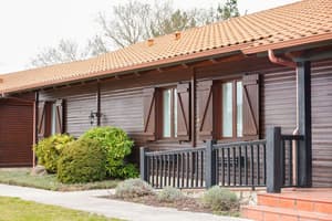 thumbnail: Exterior