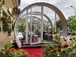 thumbnail: Restaurant