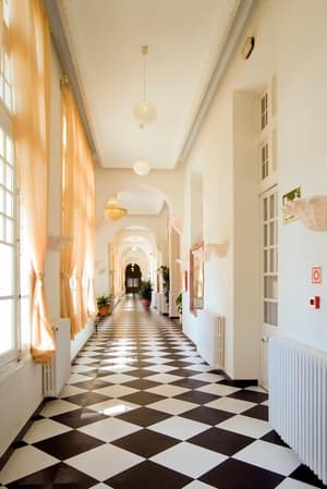 thumbnail: Interior
