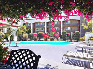 thumbnail: Pool