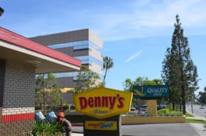 thumbnail: Dining