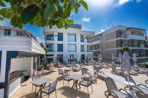 thumbnail: Terrace/patio