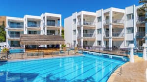 thumbnail: Outdoor pool