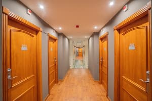 thumbnail: Hallway