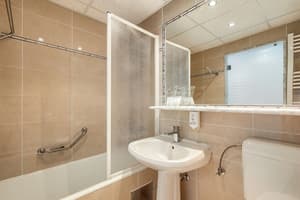 thumbnail: Bathroom