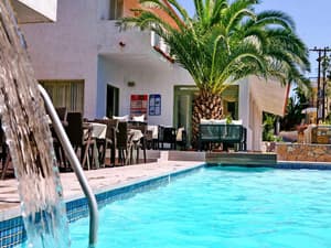 thumbnail: Pool