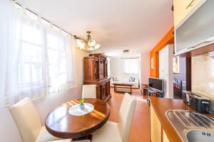 thumbnail: Living room