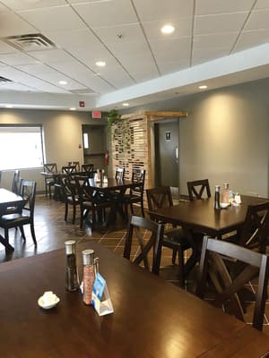 thumbnail: Restaurant