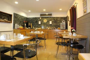 thumbnail: Breakfast area