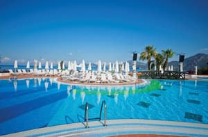 thumbnail: Outdoor pool