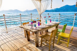 thumbnail: Outdoor dining