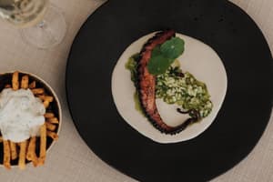 thumbnail: Restaurant