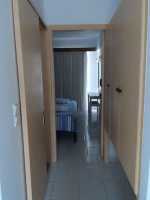 thumbnail: In-room dining