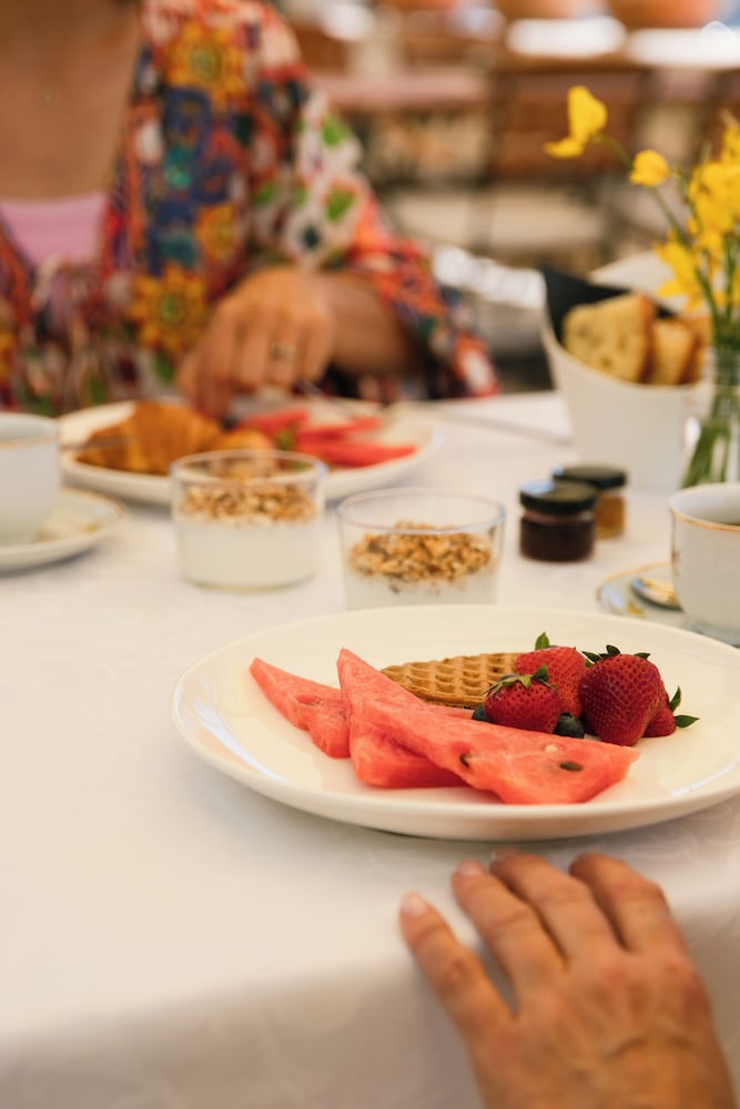 Breakfast buffet