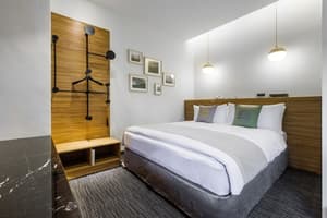 thumbnail: Room