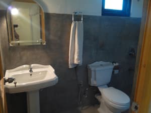 thumbnail: Bathroom