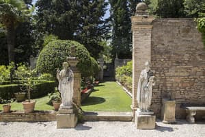 thumbnail: Garden