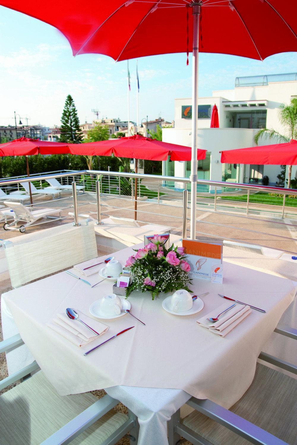 Restaurant-cafeteria