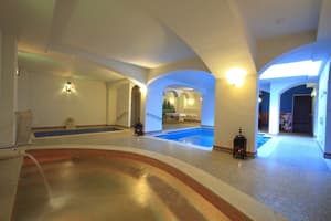 thumbnail: Spa
