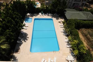 thumbnail: Pool