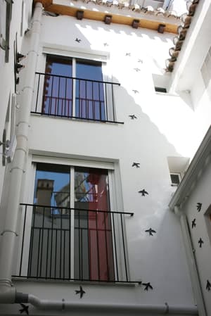 thumbnail: Interior